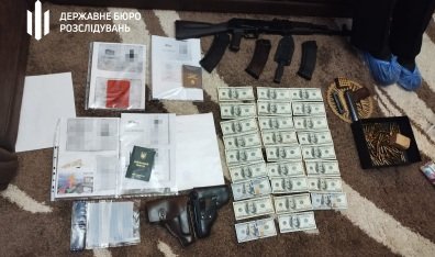 Посадовець Міноборони України за хабарі переправляв військовозобов’язаних за кордон, - ВІДЕО