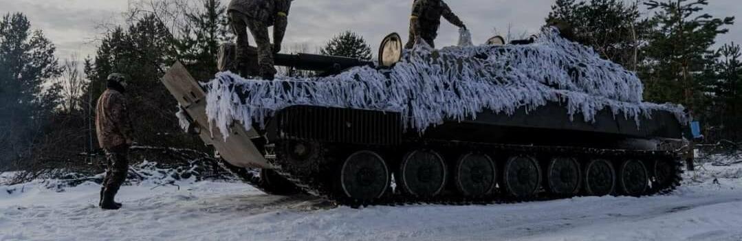 Наші підрозділи ракетних військ і артилерії уразили 5 пунктів управління, 5 районів зосередження живої сили та склад боєприпасів окупантів, - Генштаб 