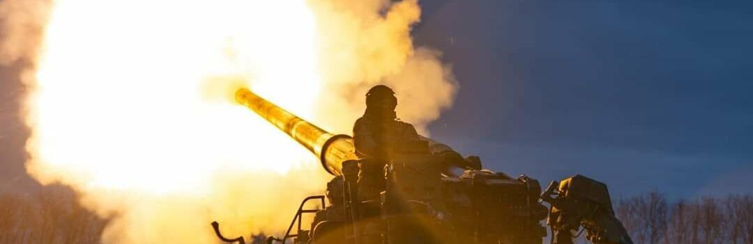 Українські ракетники та артилеристи уразили сім районів зосередження живої сили та військової техніки противника, а також його склад пально-мастильних матеріалів, - Генштаб 