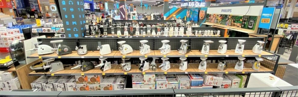 В Україні різко почали скуповувати одну з груп промислових товарів