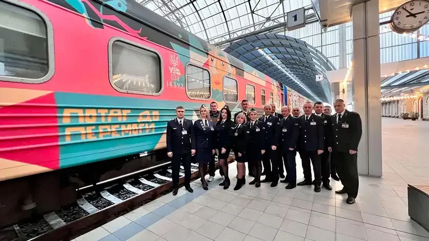 Укрзалізниця запускає новий поїзд з України до Молдови: чи він буде курсувати через Дніпро