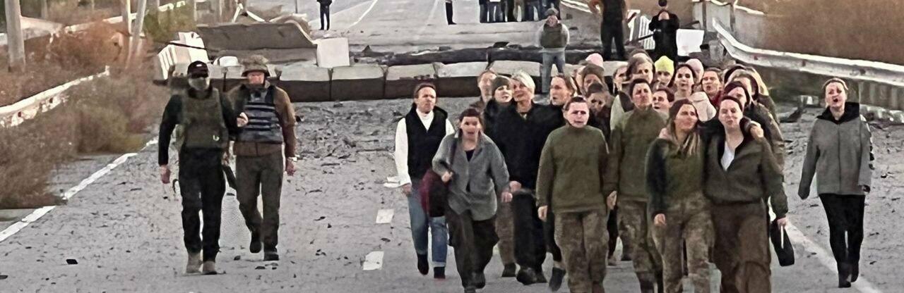 Відбувся черговий обмін військовополоненими: додому повернулися 108 українок