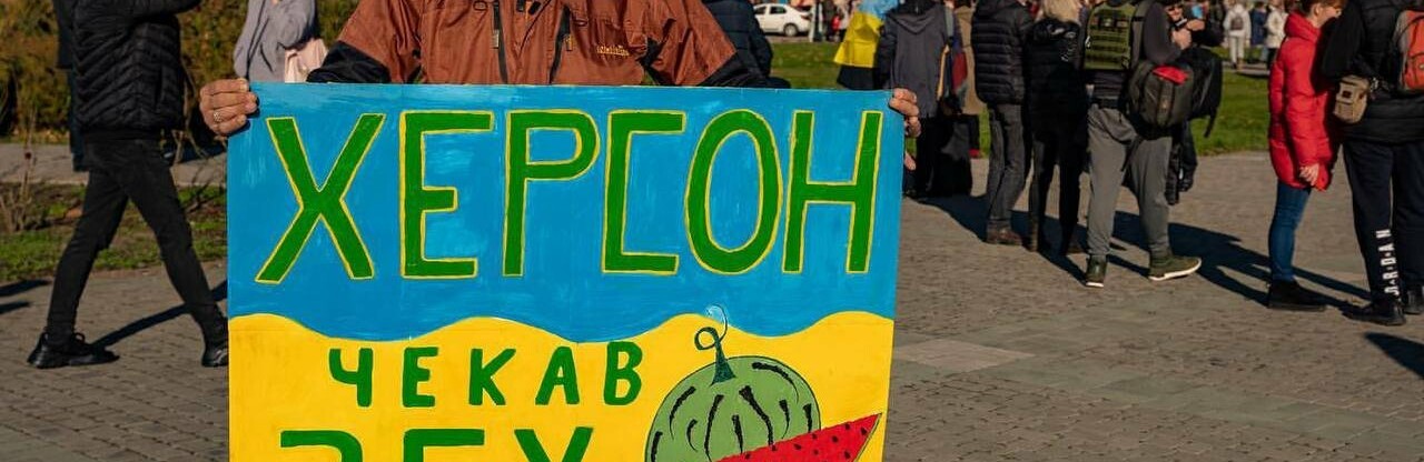 Херсонцям пропонують безкоштовну евакуацію до Кривого Рогу, Миколаєва та Одеси