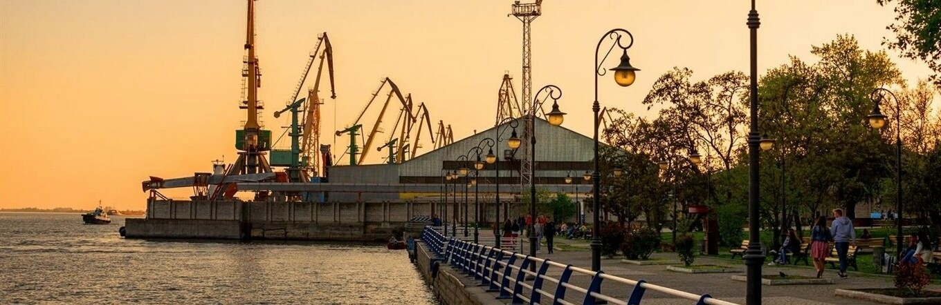 Партизани розстріляли трьох окупантів, які їли шашлик на набережній Херсона