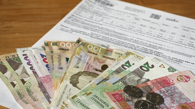 Тарифи на світло, газ і воду: що змінилось з серпня в Україні 