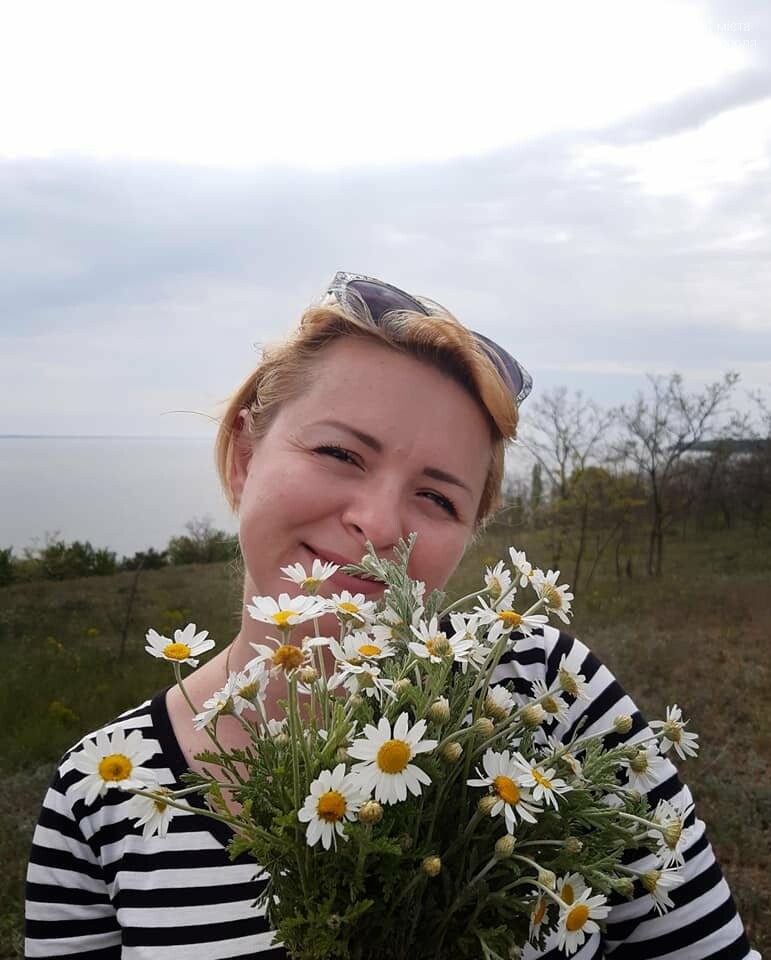 Алена Танчук желает всем мелитопольским филологам стальных нервов и... Алена Танчук желает всем мелитопольским филологам стальных нервов и вдохновения!
