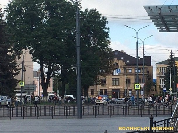 В центре города захвачен автобус В центре города захвачен автобус