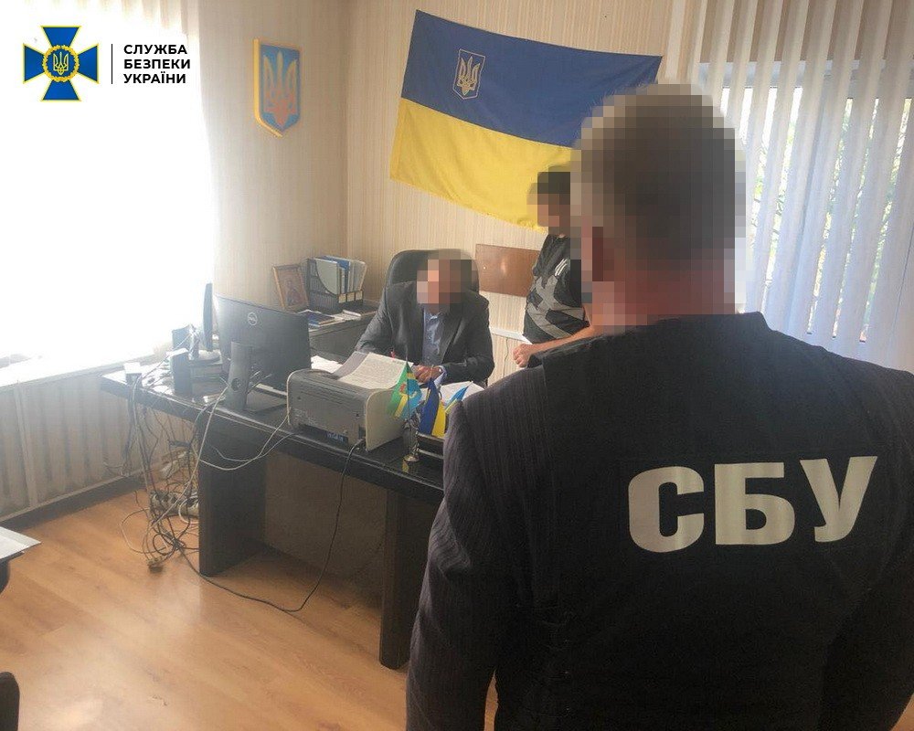 СБУ разоблачили коррупционеров на таможне, фото-2 СБУ разоблачили коррупционеров на таможне, фото-2