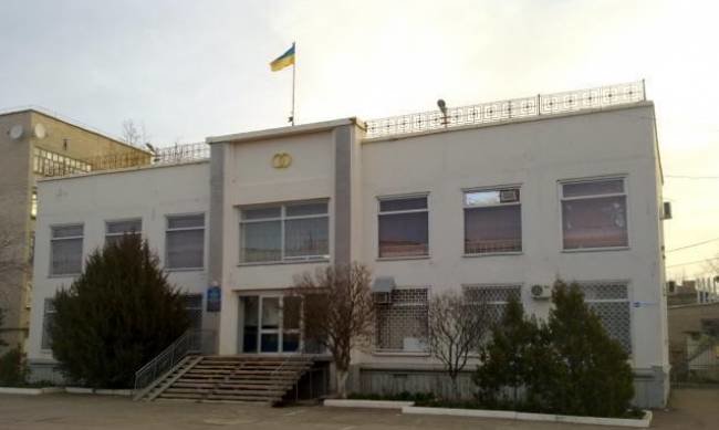 Богато живут в Акимовке: поссовет заказал две лавочки почти за 50 т... Богато живут в Акимовке: поссовет заказал две лавочки почти за 50 тысяч гривен, Виктор Першин