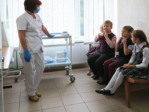 В мелитопольских учебных заведениях введут должности медработников
